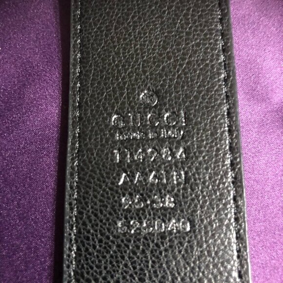 Gucci Black Belt with Gold GG Buckle - Picture 2 of 5